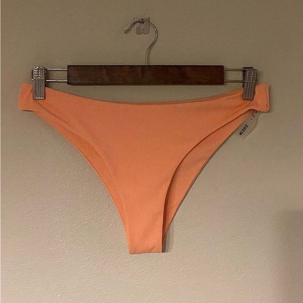 New! SHEIN, Ribbed, Peach, Bikini Bottom. Size Large.